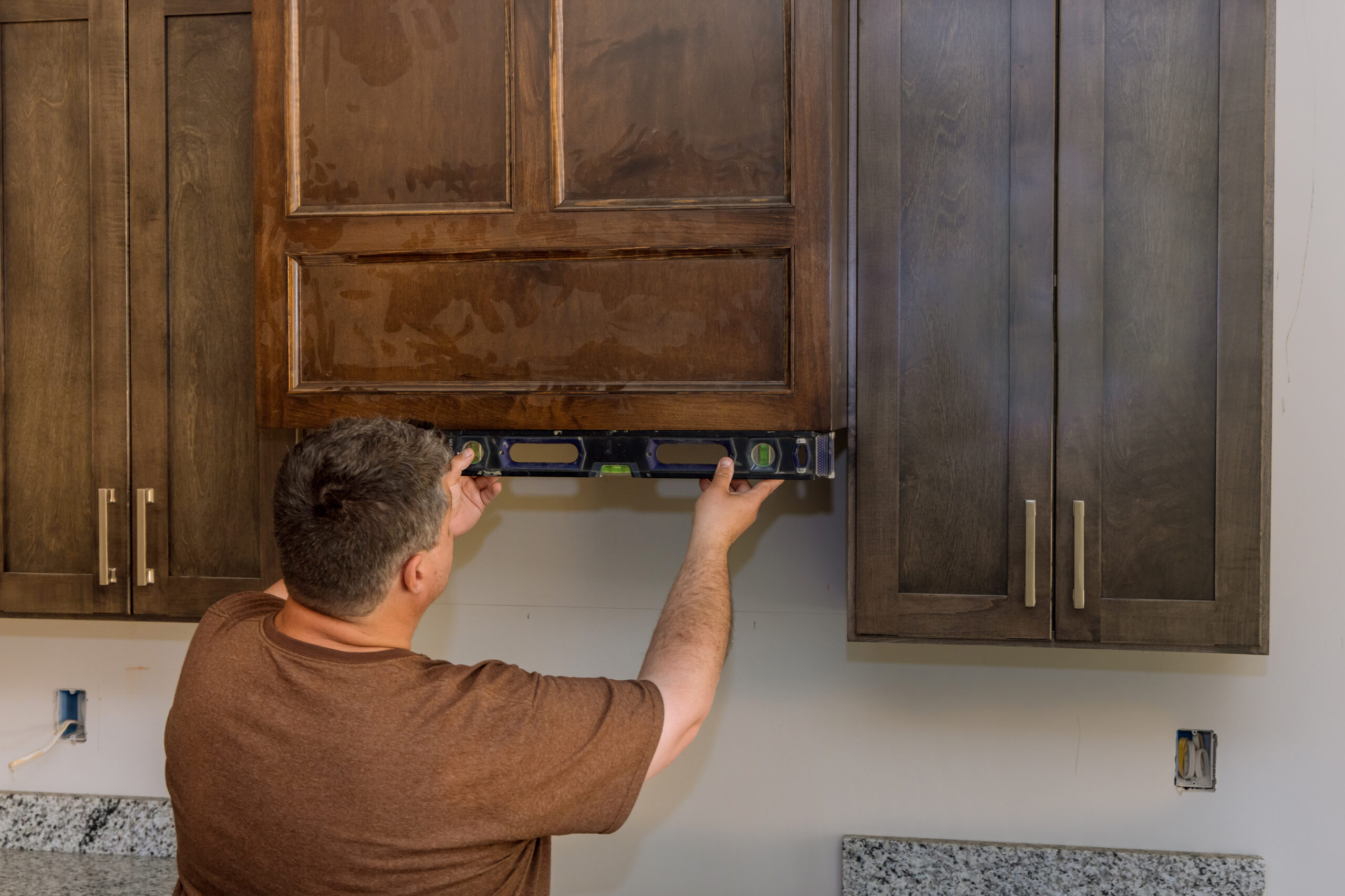 A Step-by-Step Guide to Cabinet Refacing