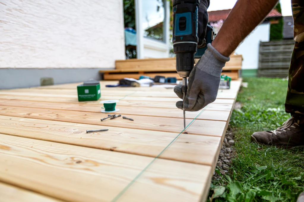deck builders