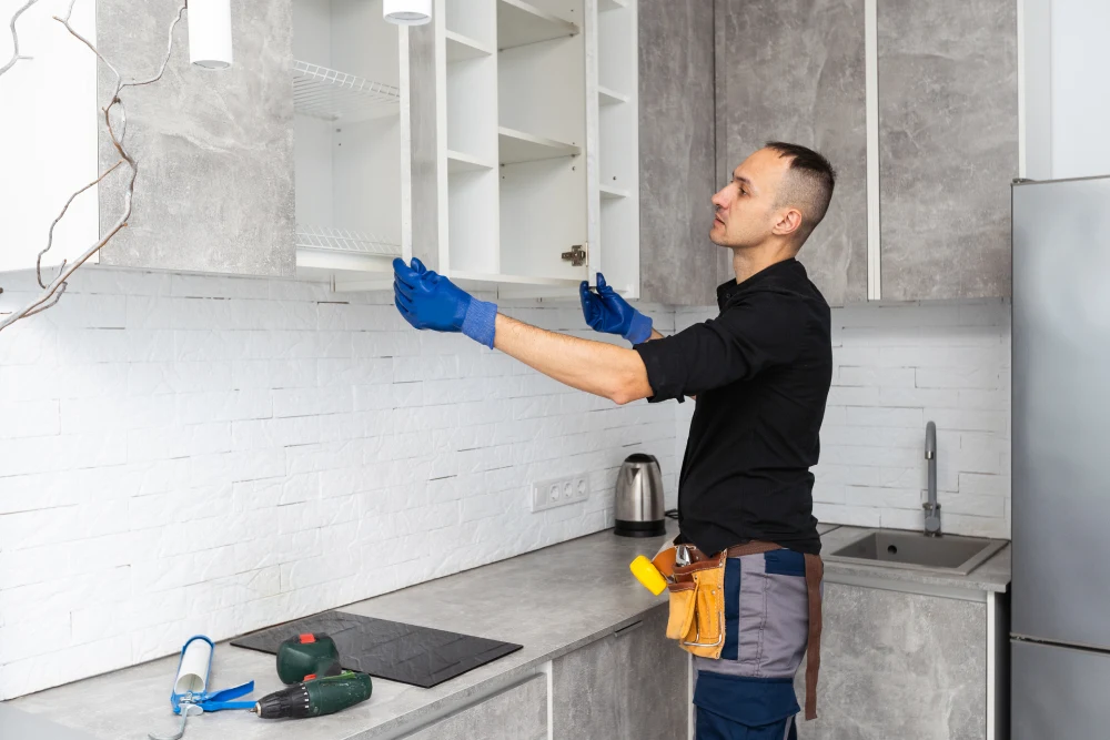 7 Ways Handyman Services Can Transform Your Kitchen Renovation