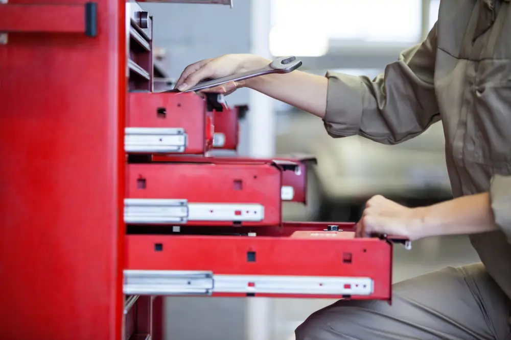center mount drawer slides